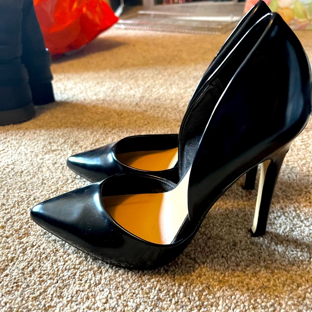 Black stiletto pumps JustFab size 8